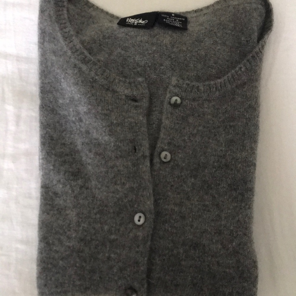 Gray cashmere cardigan, size small